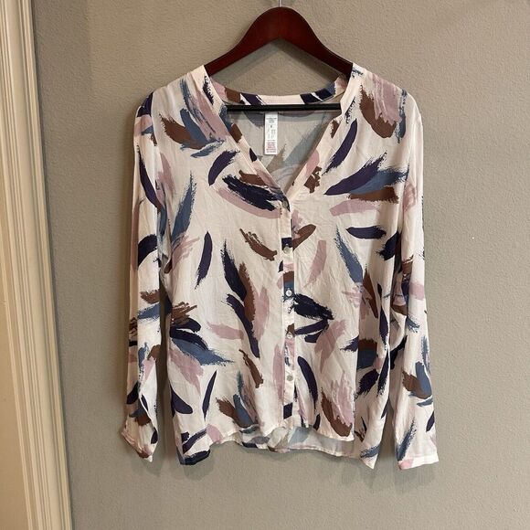 Hanro of Switzerland Sleep and Lounge Long Sleeve Lounge Shirt size small - Picture 2 of 5